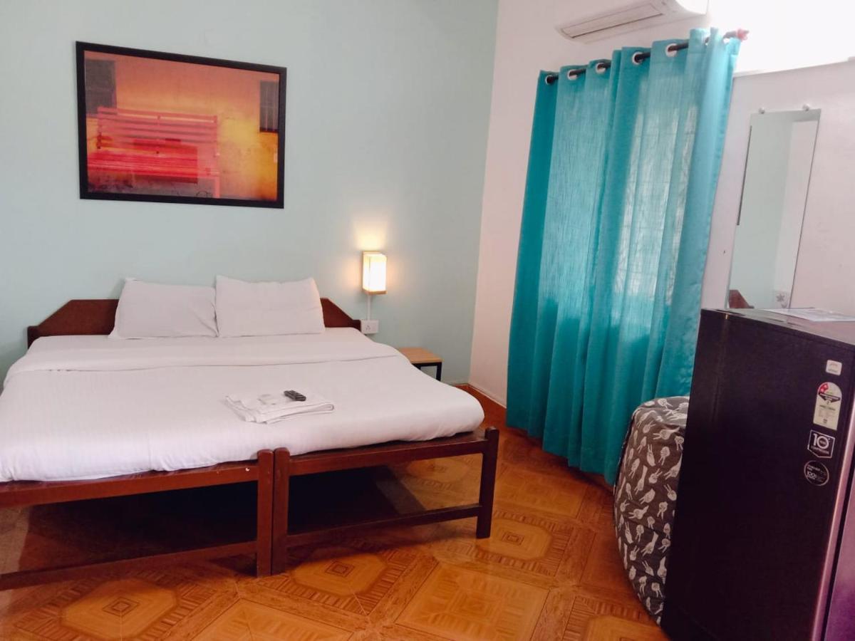 Отель Baga Beach Paradise Экстерьер фото